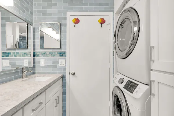 $989,000 | 3633 Blue Lagoon Street, Big Pine Key, FL 33043