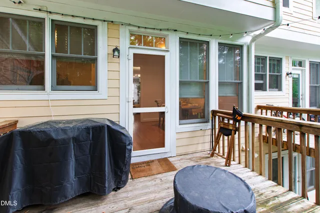 $2,300 | 222 Ashton Hall Lane, Raleigh, NC 27609