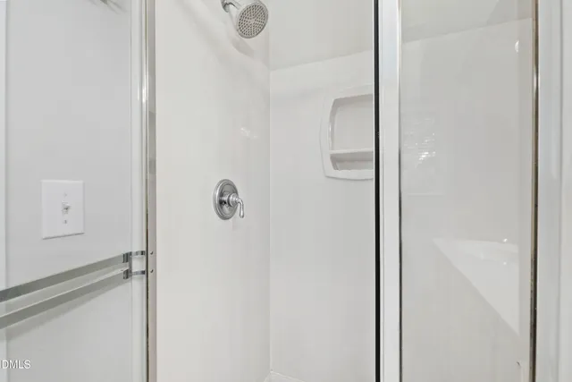 $2,300 | 222 Ashton Hall Lane, Raleigh, NC 27609