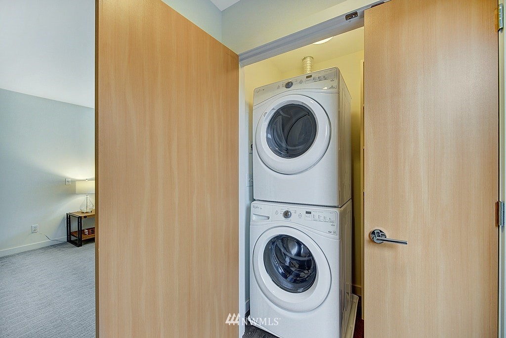 933 16th Avenue, Unit A Seattle, WA 98122 - Photo 17 of 19 a utility room with dryer and washer