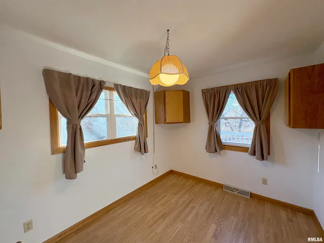 $299,900 | 209 East Alconbury Road, Metamora, IL 61548