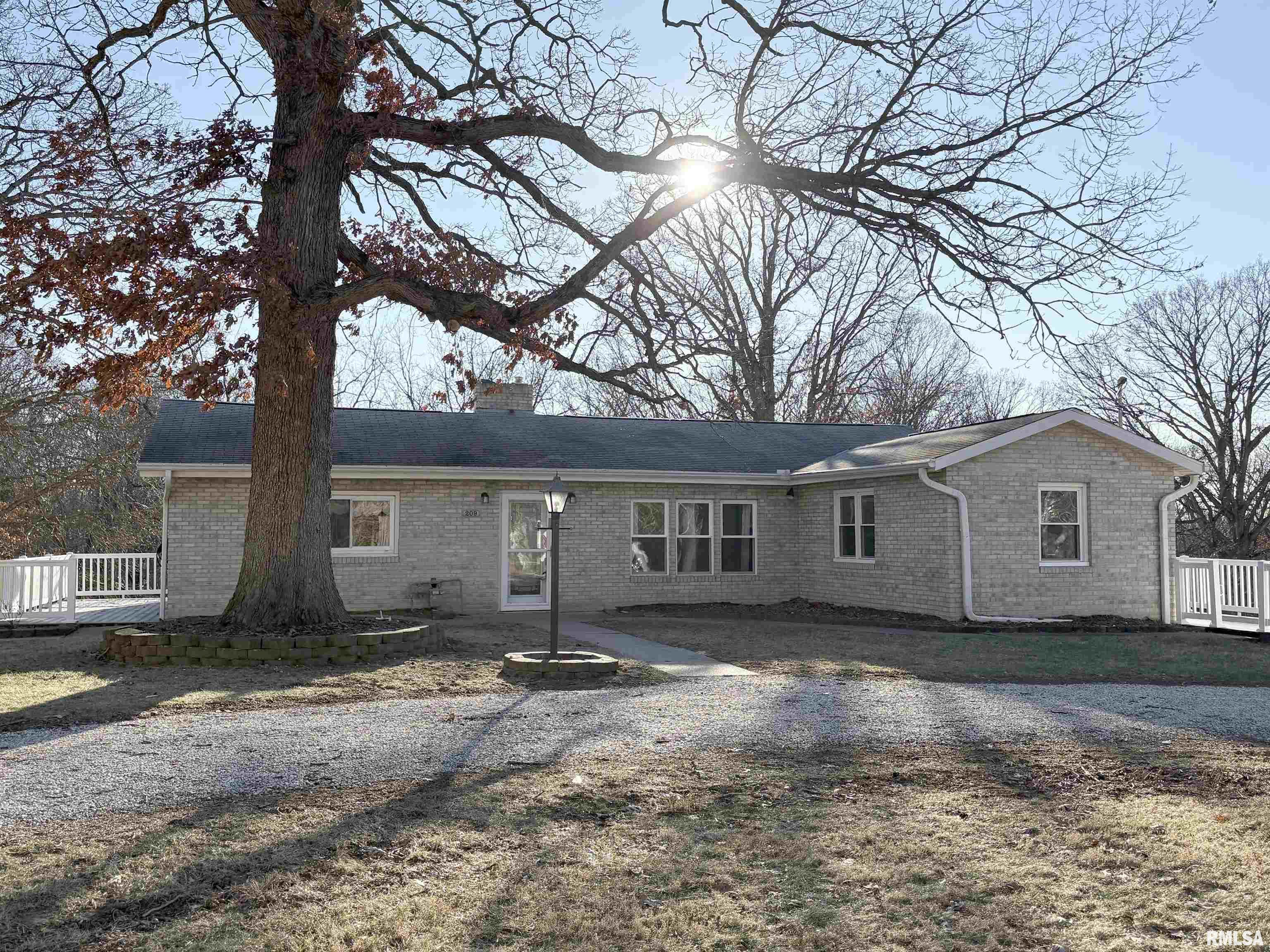 209 East Alconbury Road Metamora, IL 61548 - Photo 3 of 78