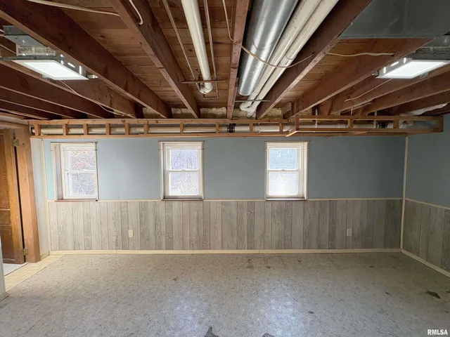 $299,900 | 209 East Alconbury Road, Metamora, IL 61548