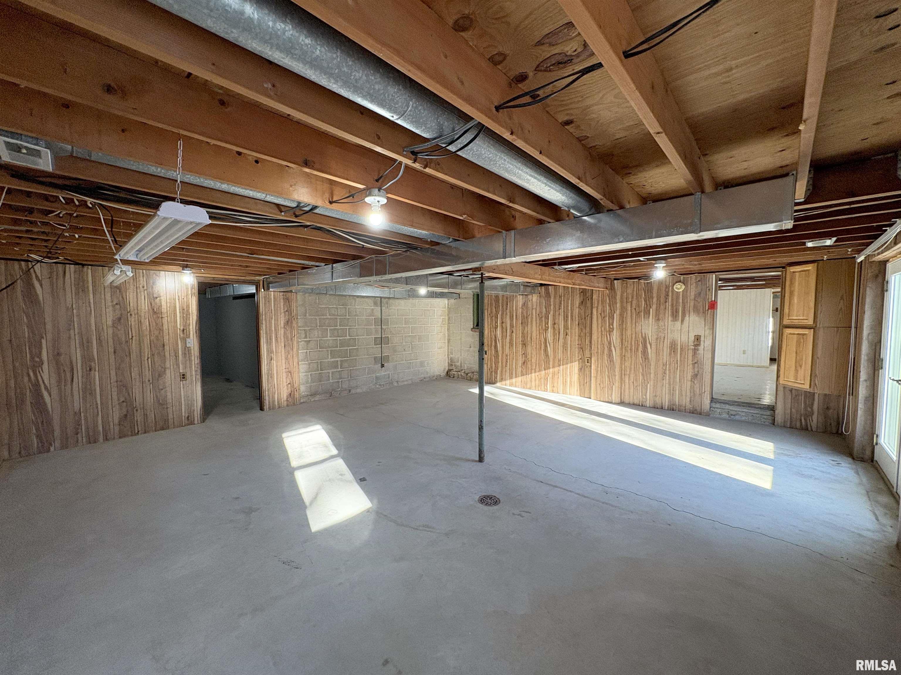 209 East Alconbury Road Metamora, IL 61548 - Photo 39 of 78