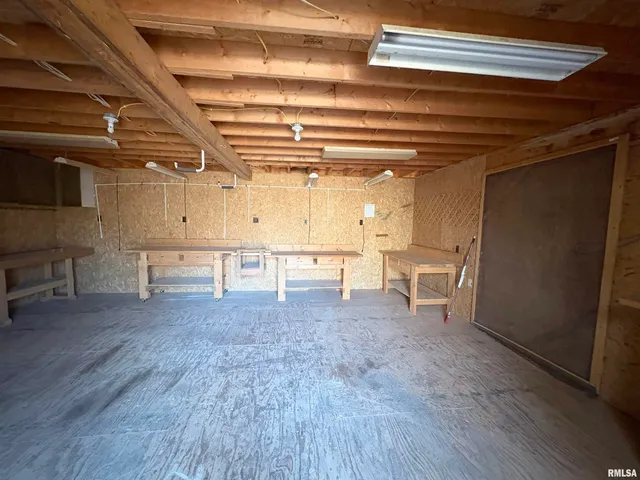 $299,900 | 209 East Alconbury Road, Metamora, IL 61548