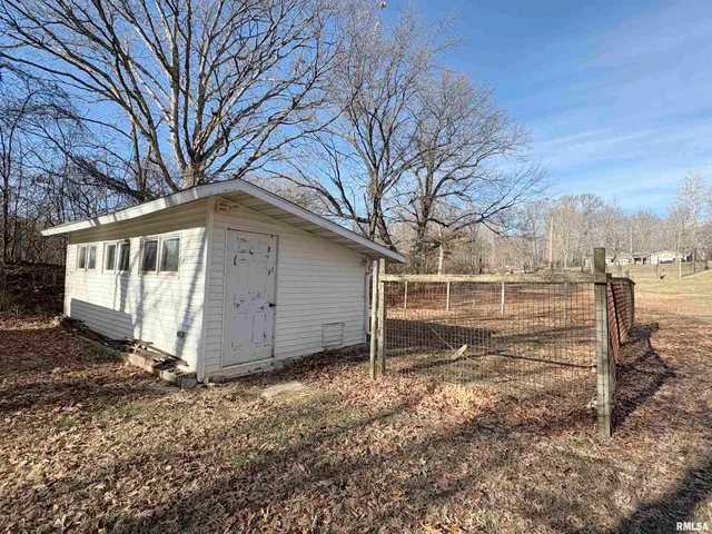 $299,900 | 209 East Alconbury Road, Metamora, IL 61548