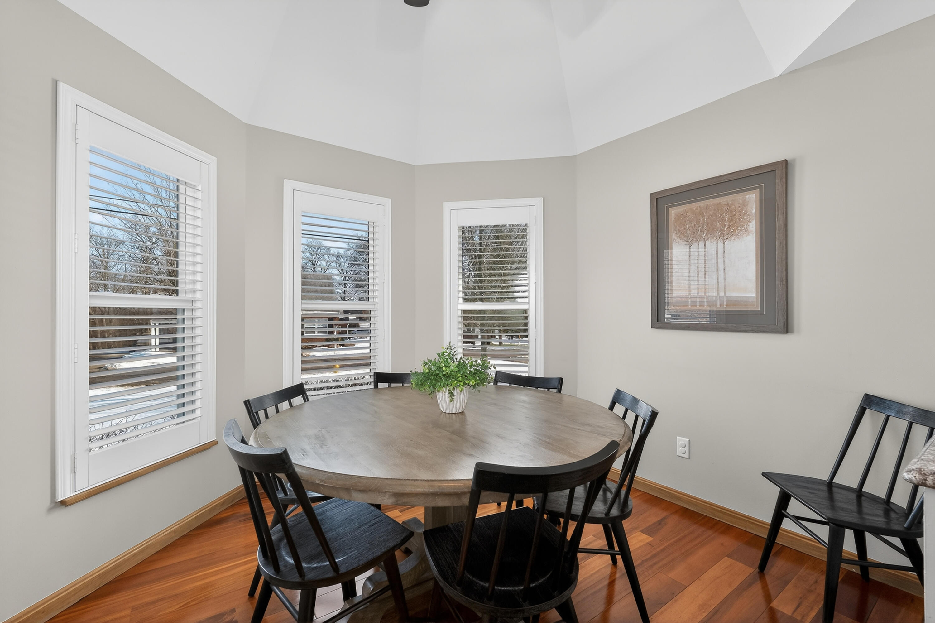 6136 Ripple Creek Road Newport, KY 41076 - Photo 6 of 32 Gallery Image 6
