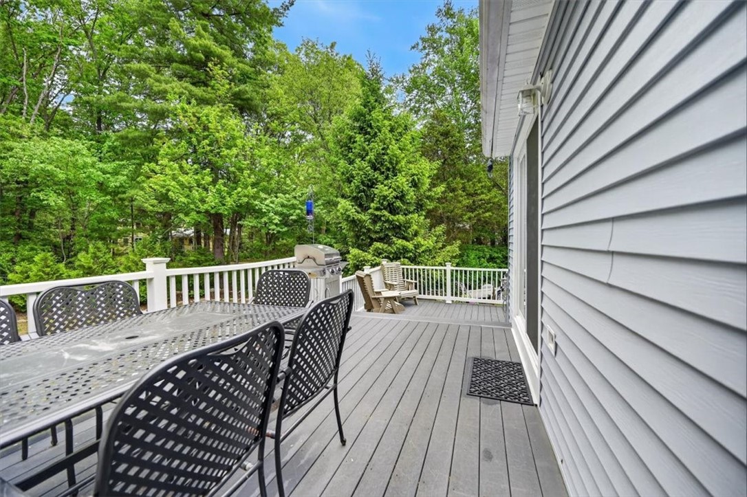 9 Friendship Lane Smithfield, RI 02917 - Photo 37 of 50