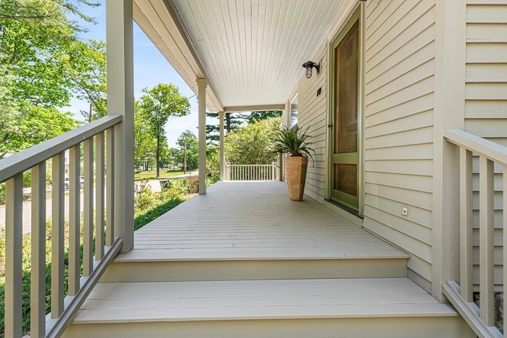 10 Pine Road Sharon, MA 02067 - Photo 6 of 42
