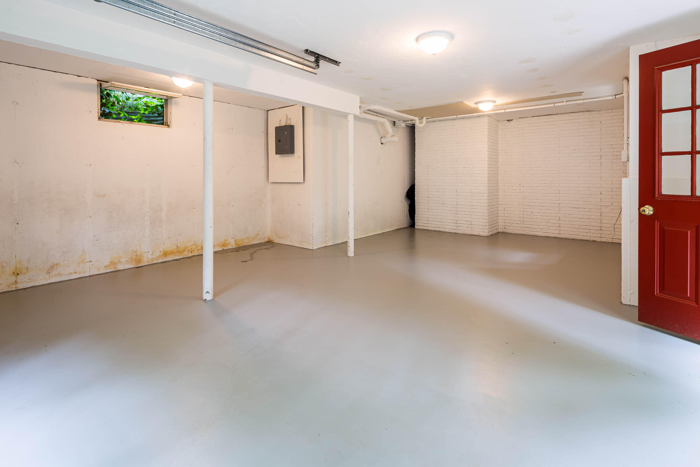 176 Monument Road Orleans, MA 02653 - Photo 41 of 55 a view of an empty room