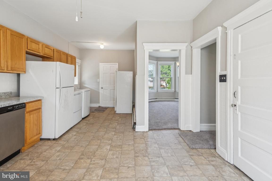 608 Clements Bridge Road Barrington, NJ 08007 - Photo 12 of 25