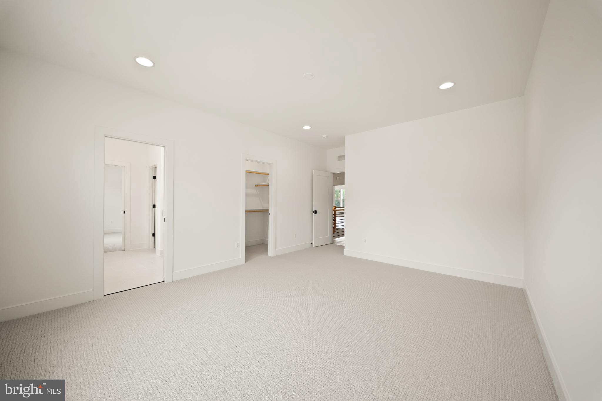 9437 Old Courthouse Road Vienna, VA 22182 - Photo 63 of 96 Gallery Image 63