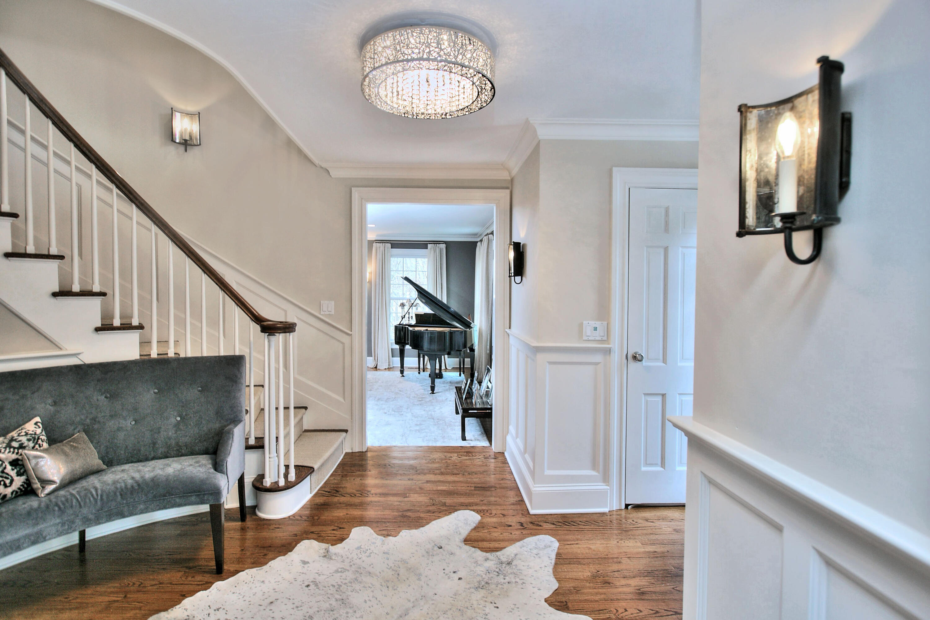 128 Dunning Road New Canaan, CT 06840 - Photo 3 of 49 a view of a livingroom with furniture and wooden floor