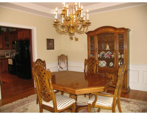 26 Huckleberry Road Hopkinton, MA 01748 - Photo 3 of 30 Gallery Image 3