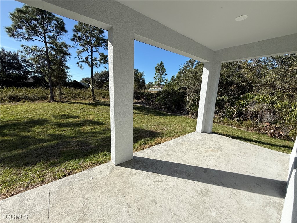 1906 Vesper Court Lehigh Acres, FL 33972 - Photo 18 of 22