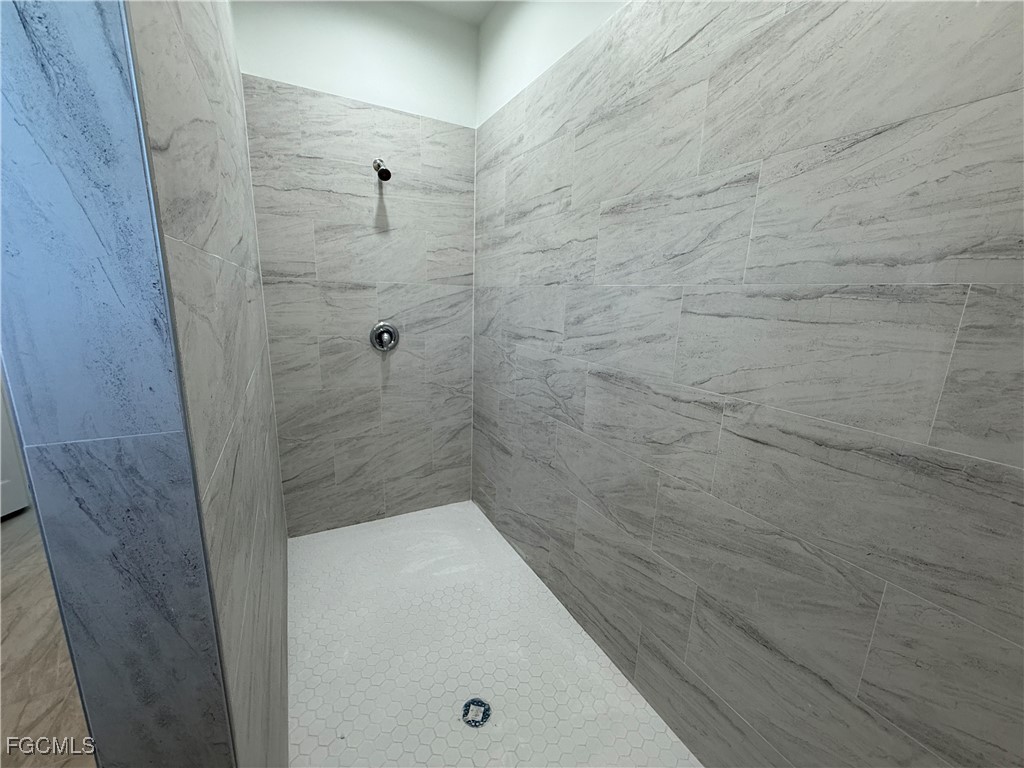 1906 Vesper Court Lehigh Acres, FL 33972 - Photo 10 of 22