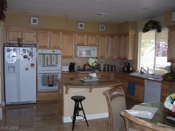 $3,700 | 3316 Lacebark Pine Street, Las Vegas, NV 89129