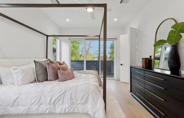 $5,200 | 2333 Vagas Street, Dallas, TX 75219