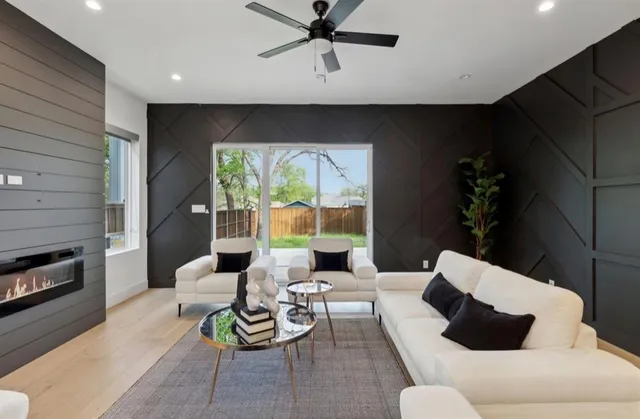 $5,200 | 2333 Vagas Street, Dallas, TX 75219