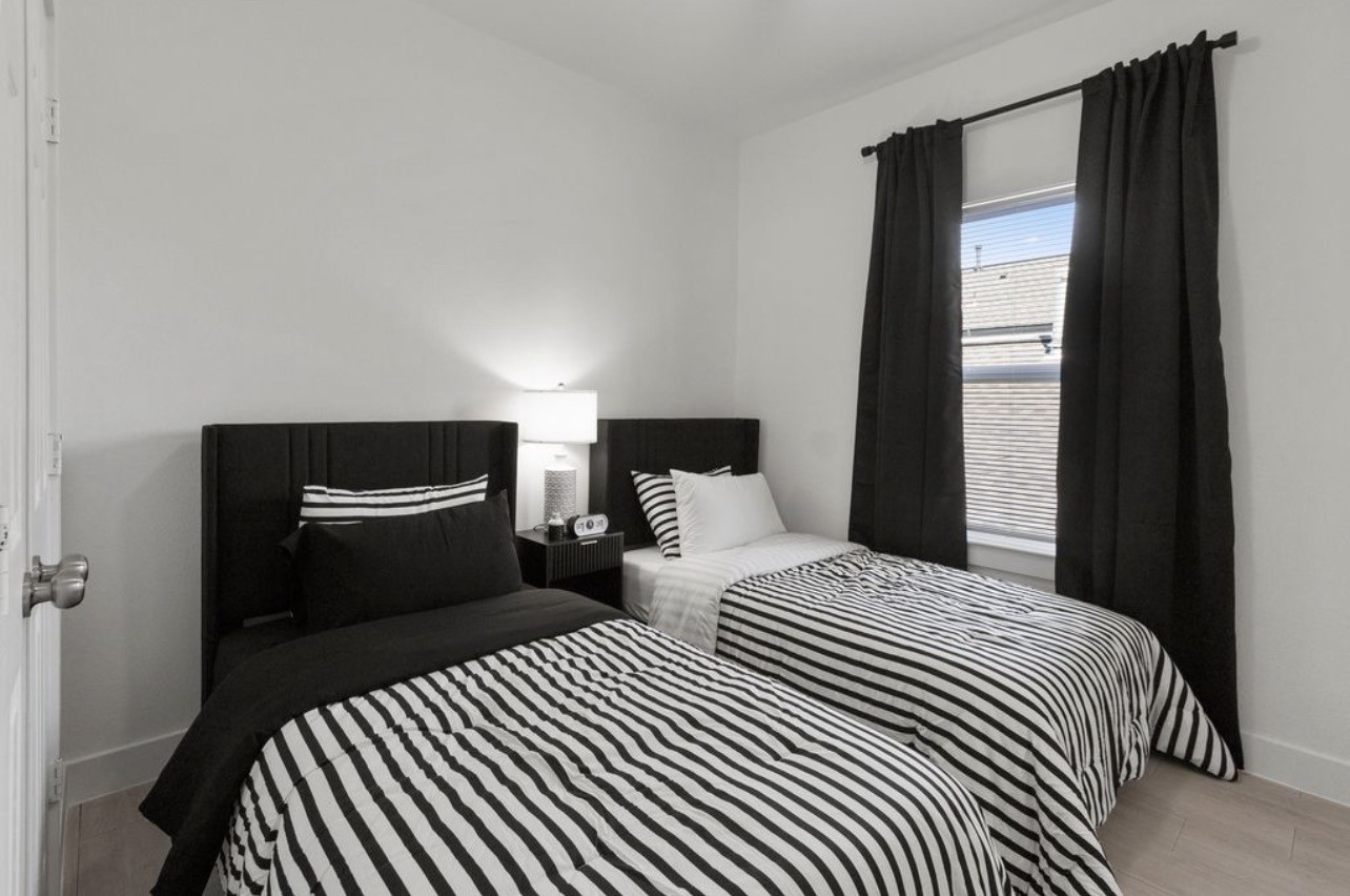 7608 Easter Street Houston, TX 77088 - Photo 9 of 22 secondary bedroom