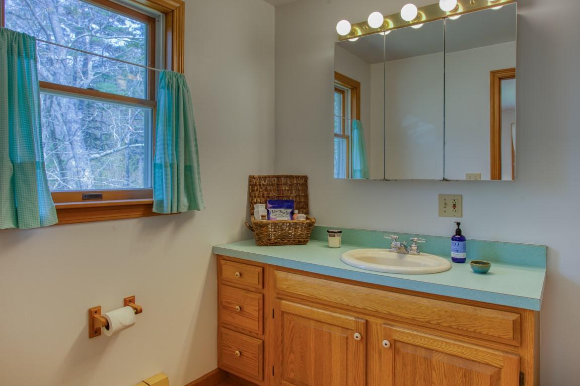 104 Meadow Cove Road East Boothbay, ME 04544 - Photo 27 of 44 26