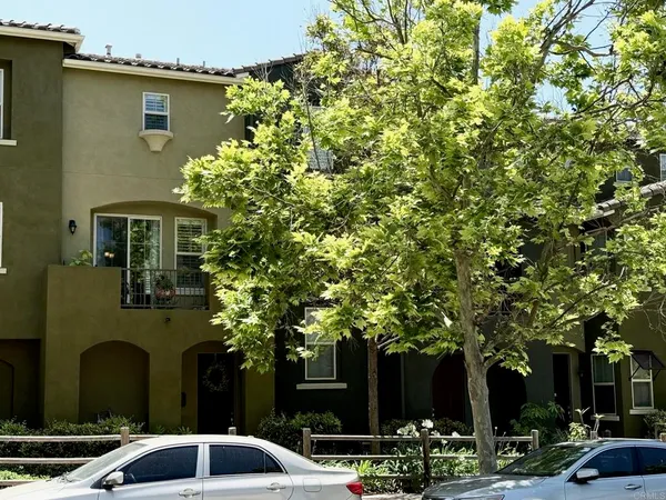 $638,000 | 1875 Champange Court, Unit 9, Chula Vista, CA 91913