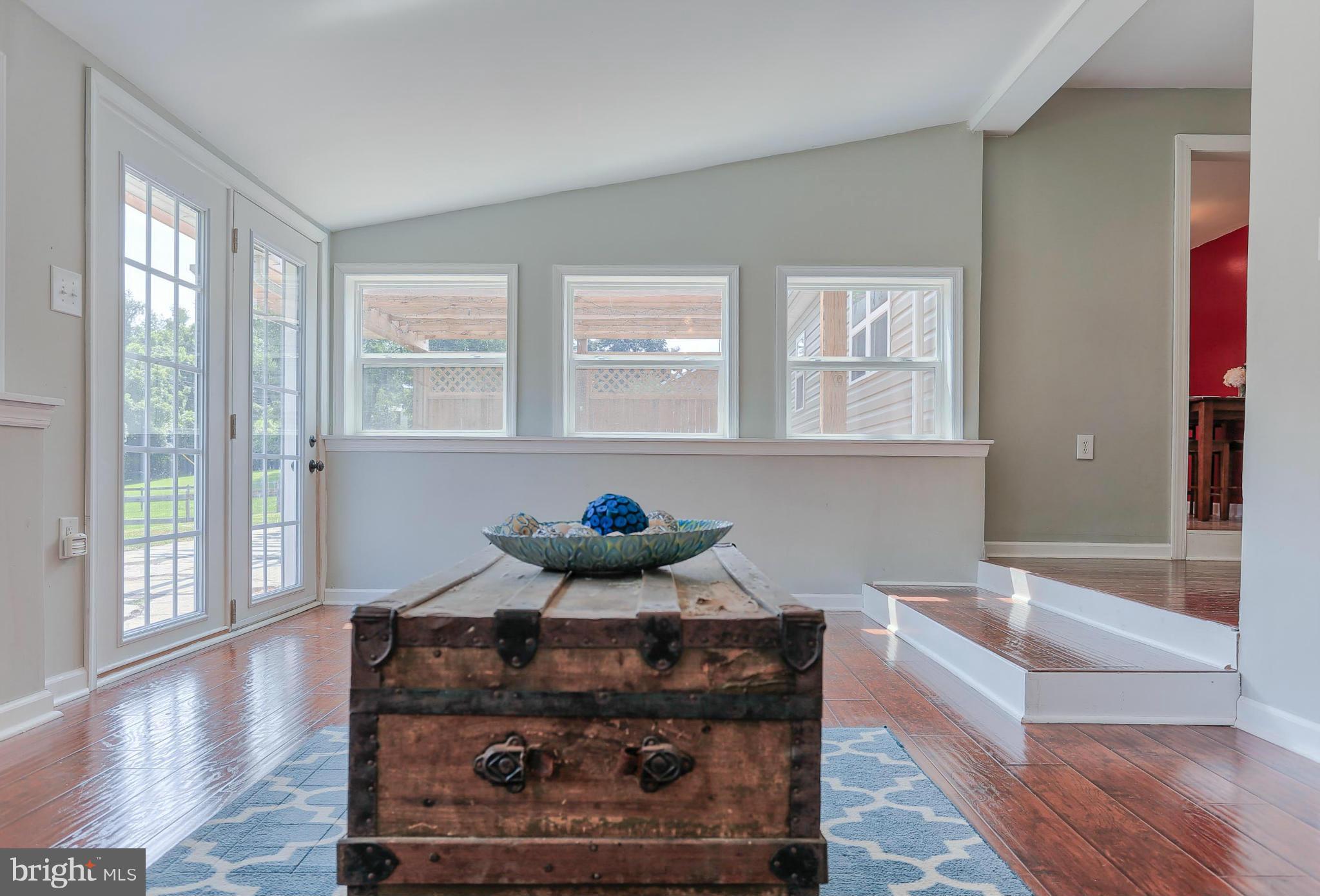 1043 Security Road Hagerstown, MD 21742 - Photo 10 of 29 Family Room