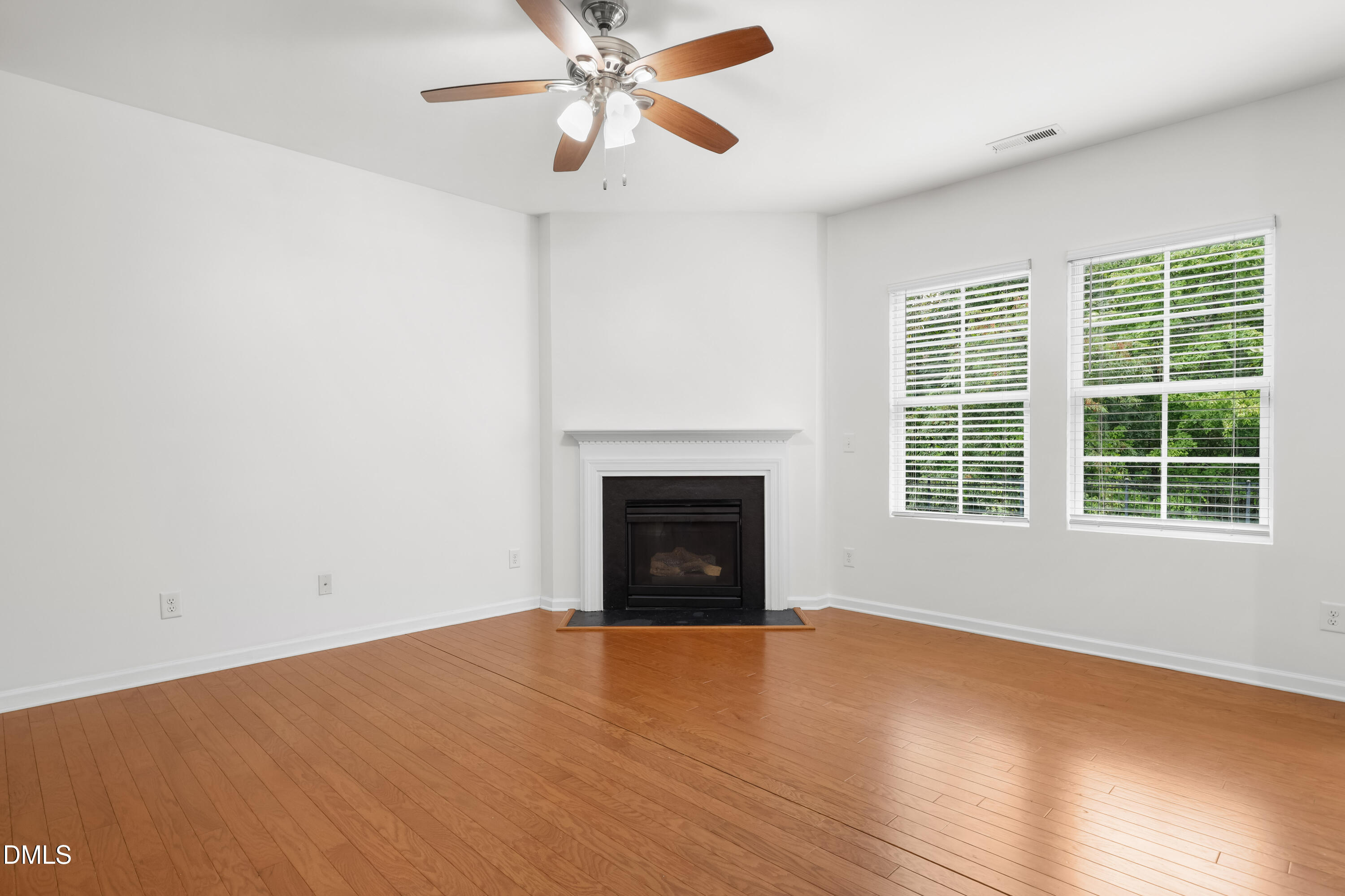 4208 Kellett Lane Raleigh, NC 27616 - Photo 6 of 45 11