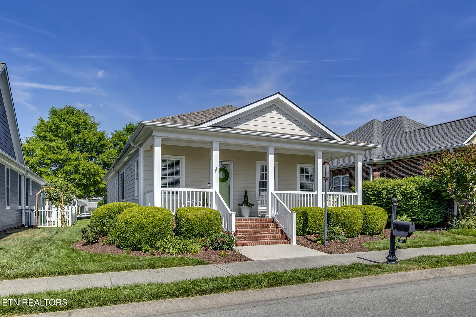 107 Liberty Court Oak Ridge, TN 37830 - Photo 3 of 32 Gallery Image 3