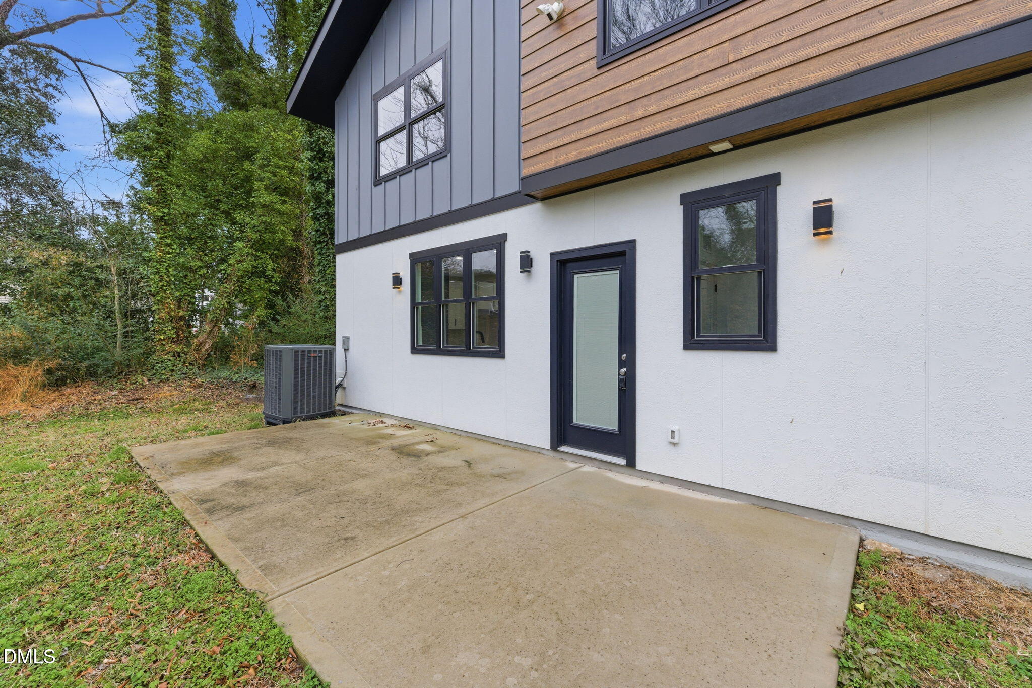 309 Bragg Street Raleigh, NC 27601 - Photo 40 of 55 a view of an entrance of the house