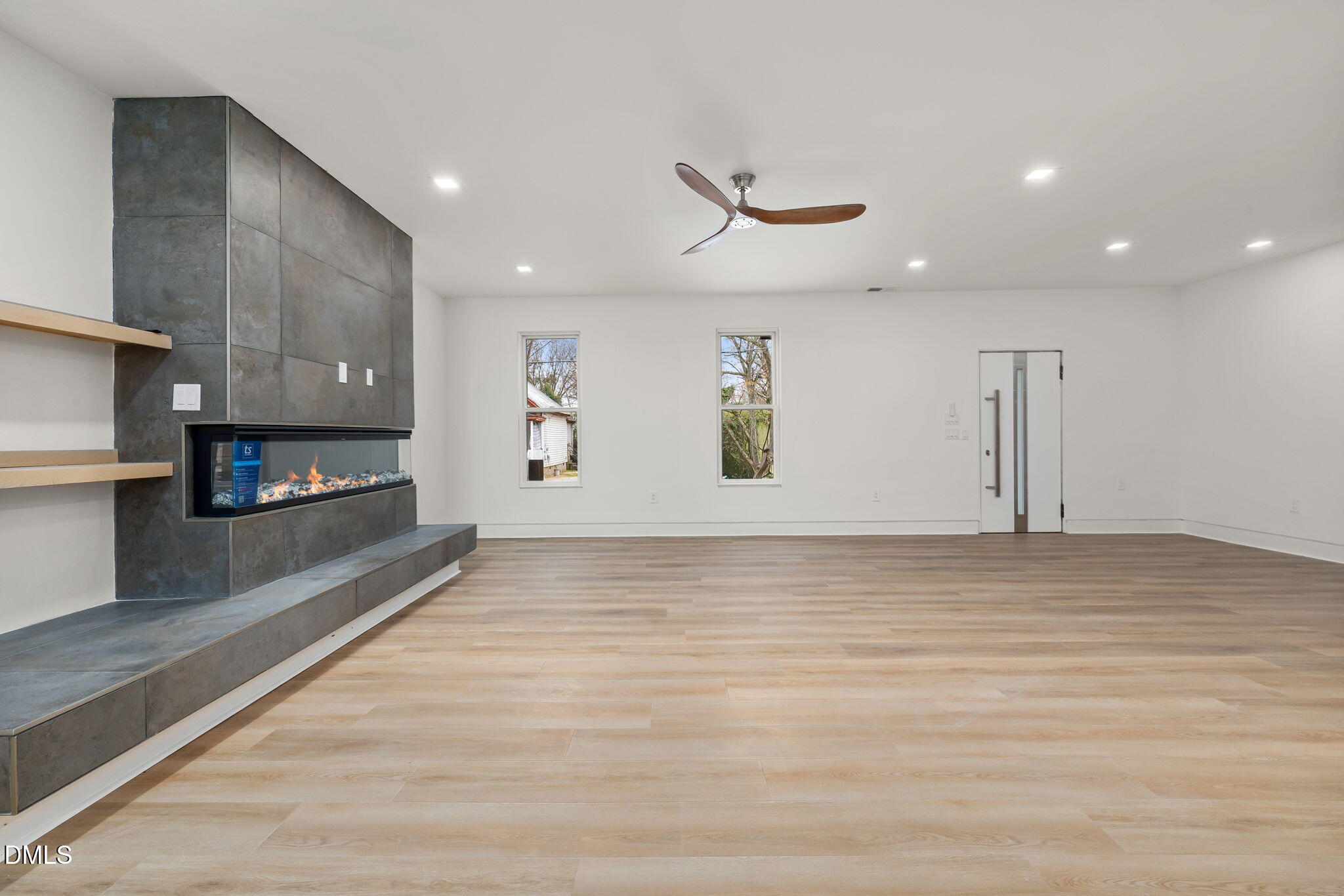 309 Bragg Street Raleigh, NC 27601 - Photo 6 of 55 8-web-or-mls-DX3A1401 (2)