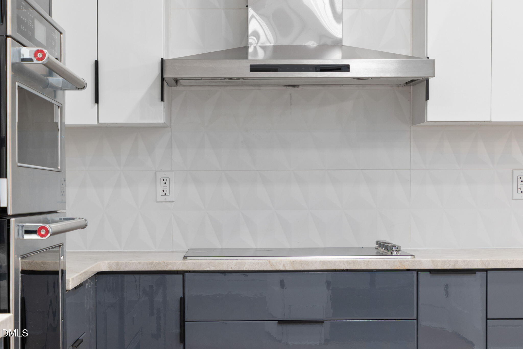 309 Bragg Street Raleigh, NC 27601 - Photo 10 of 55 26-web-or-mls-DX3A1557