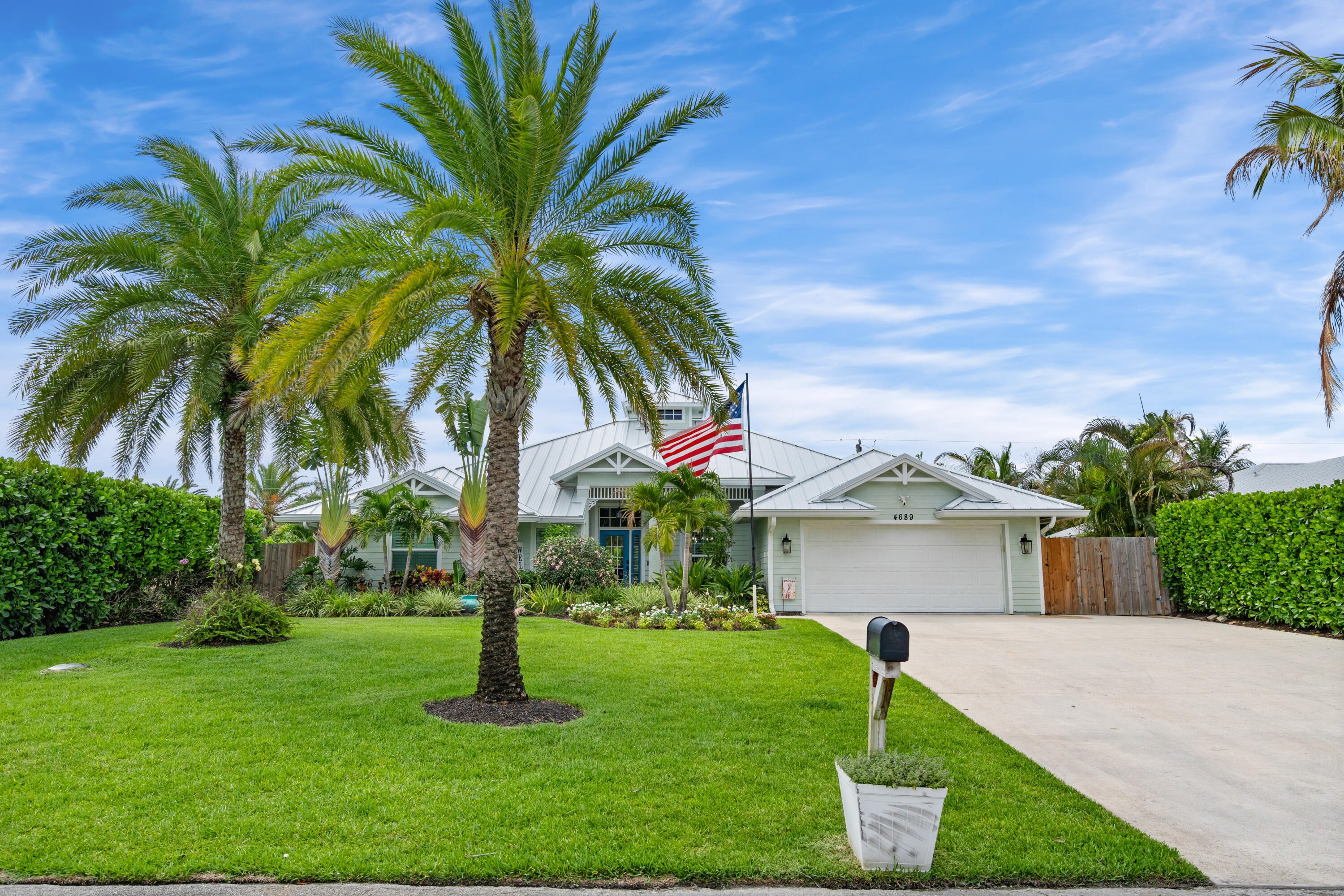 4689 Southeast Glen Ridge Trail Stuart, FL 34997 - Photo 2 of 62 DSC00812