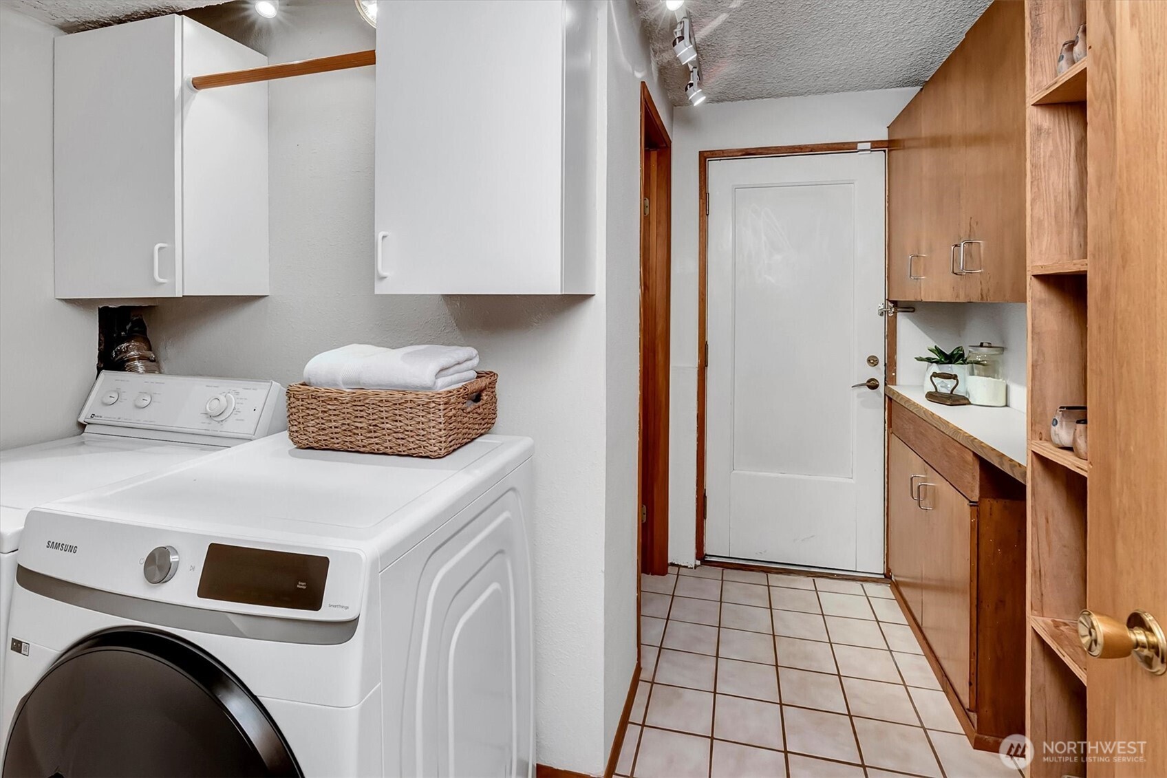 1925 Southwest 167th Street Burien, WA 98166 - Photo 23 of 40 Gallery Image 23