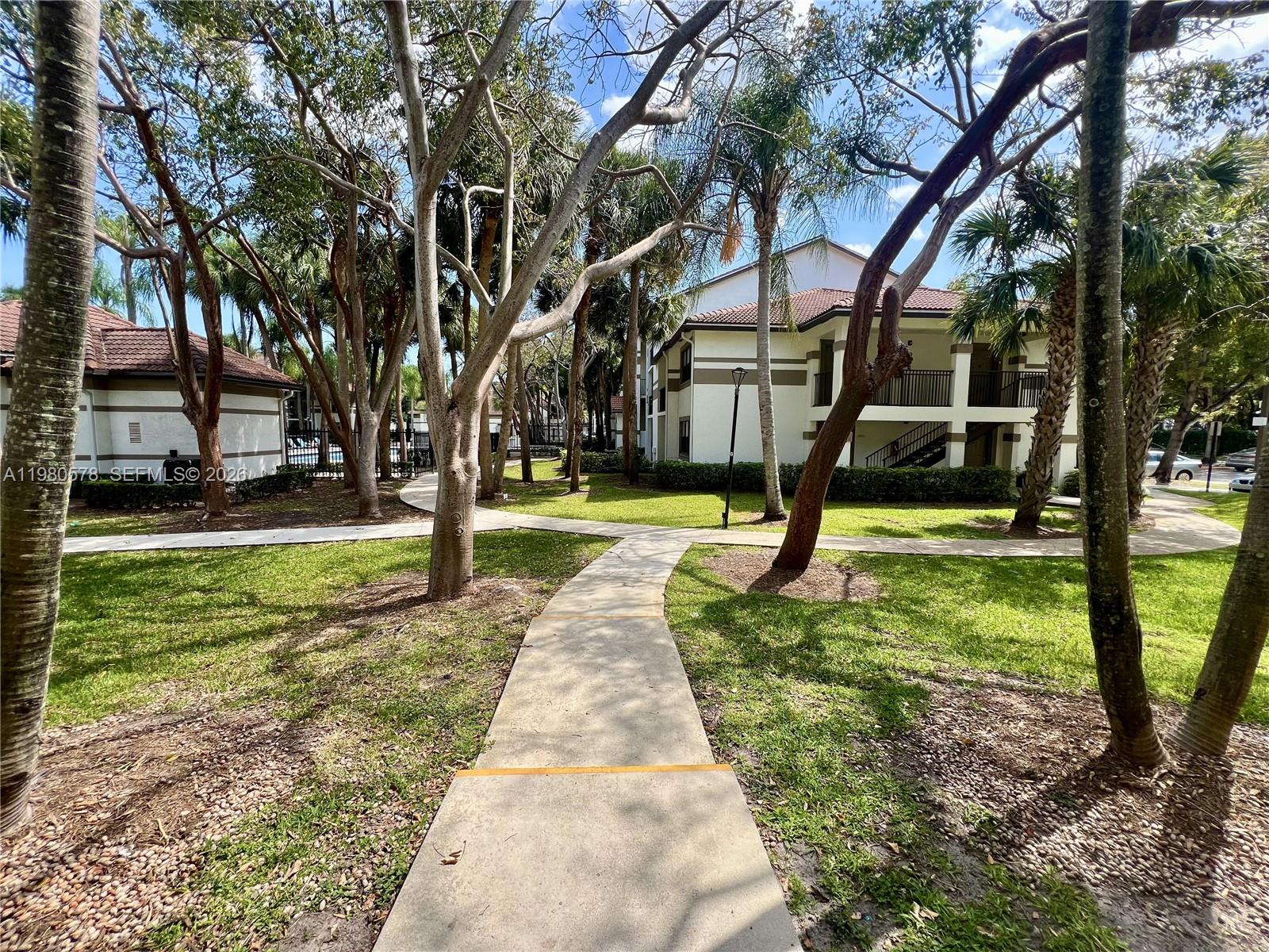 640 South Park Road, Unit 124 Hollywood, FL 33021 - Photo 30 of 31 Photo 30