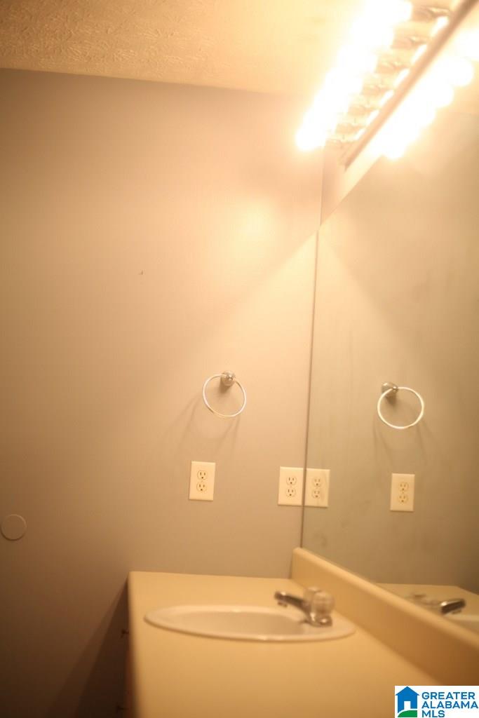 216 Wilson Way Weaver, AL 36277 - Photo 25 of 39