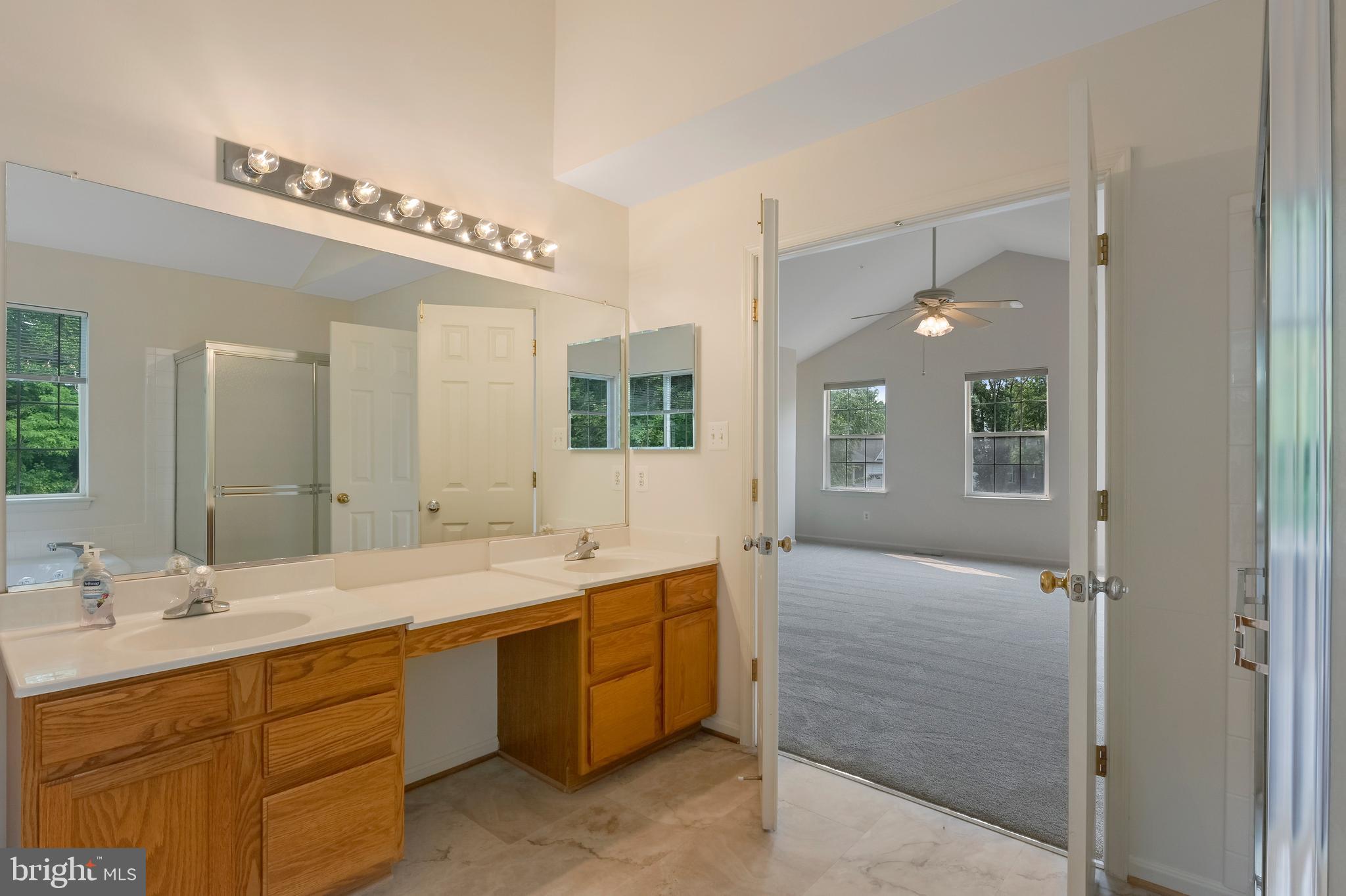 8008 Oat Ridge Court Bowie, MD 20715 - Photo 40 of 55 Primary Bath