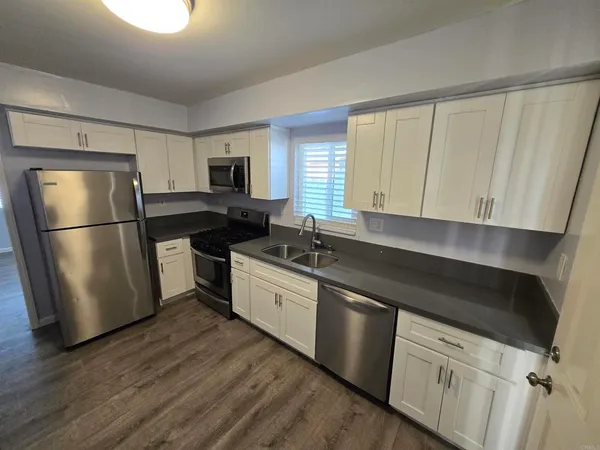 $2,500 | 229 South 36th Street, San Diego, CA 92113