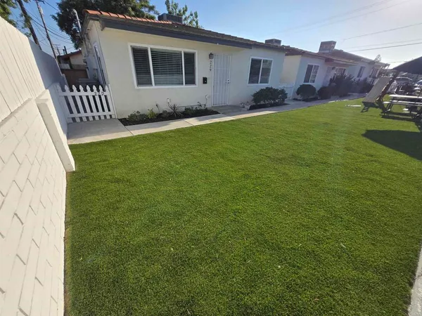 $2,500 | 229 South 36th Street, San Diego, CA 92113