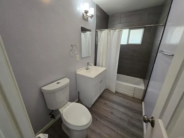 $2,500 | 229 South 36th Street, San Diego, CA 92113