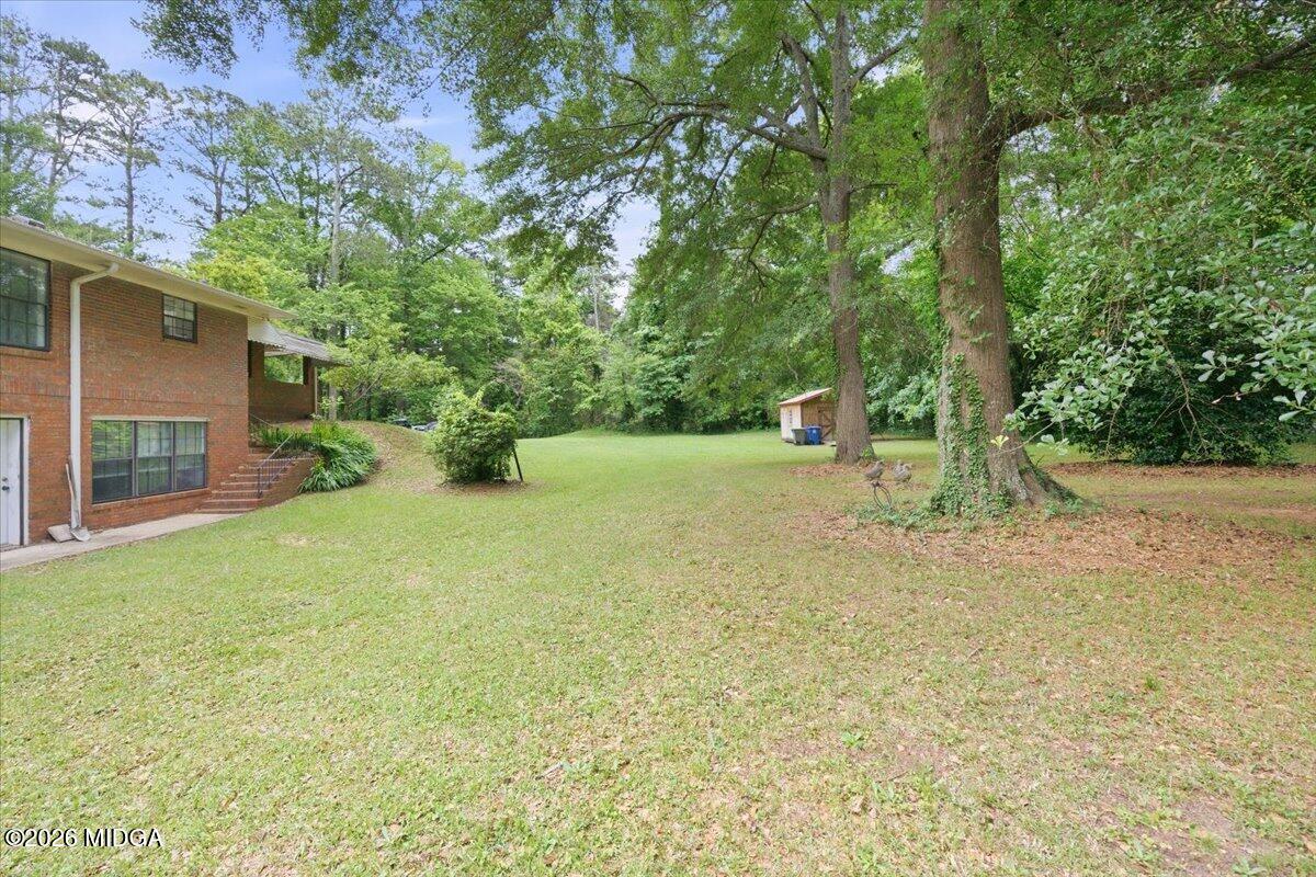 4506 Rivoli Drive Macon, GA 31210 - Photo 33 of 35 a view of outdoor space and yard