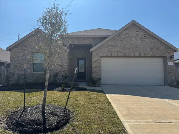 $2,500 | 5724 Knox Lndg Drive, Rosenberg, TX 77469