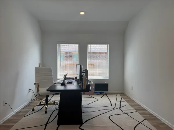 $2,500 | 5724 Knox Lndg Drive, Rosenberg, TX 77469