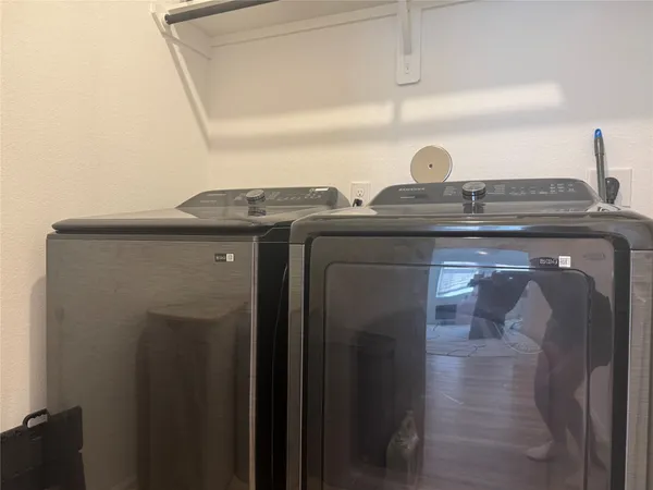 $2,500 | 5724 Knox Lndg Drive, Rosenberg, TX 77469