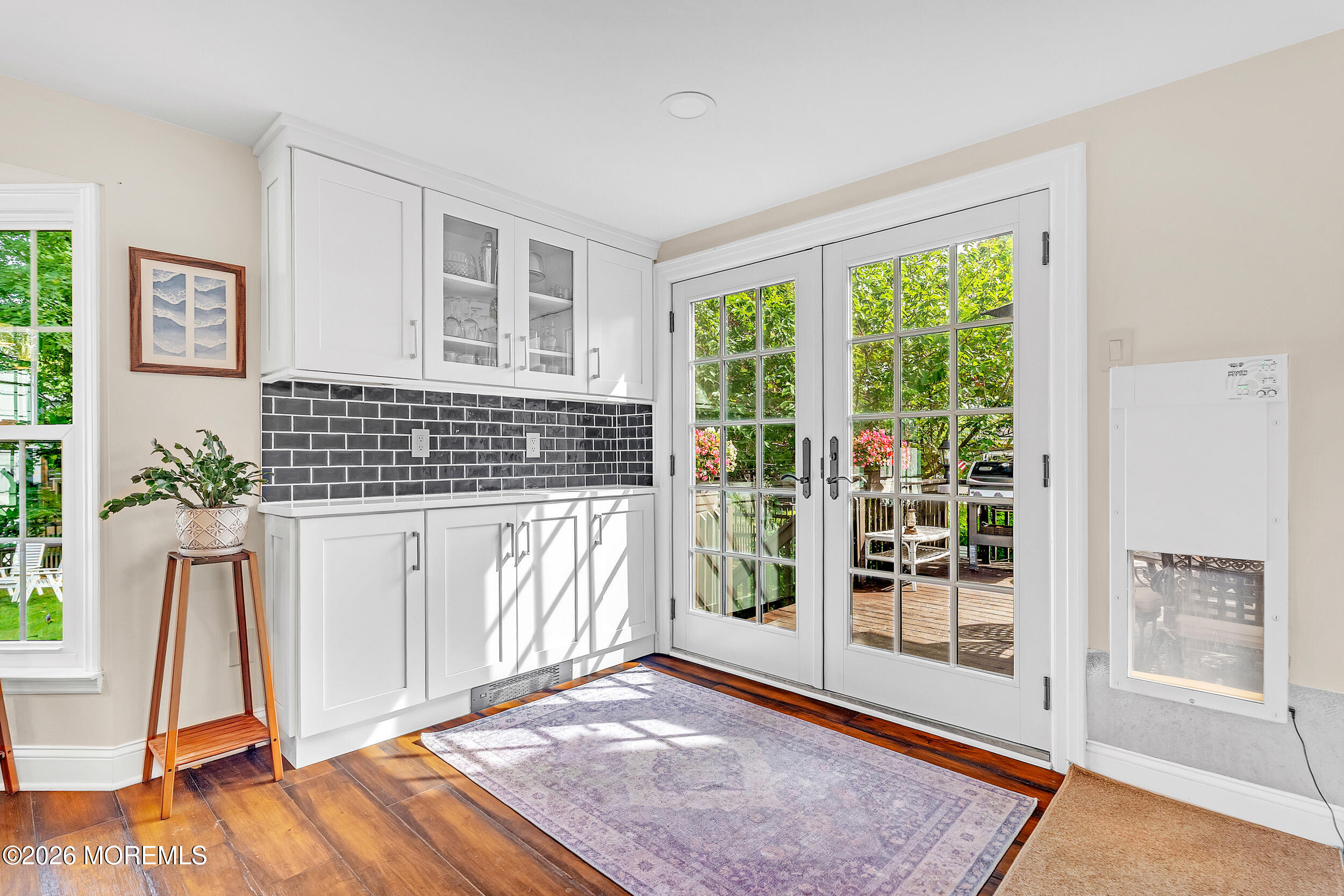 235 Cliftwood Road Oakhurst, NJ 07755 - Photo 21 of 50 21 Eat-in area