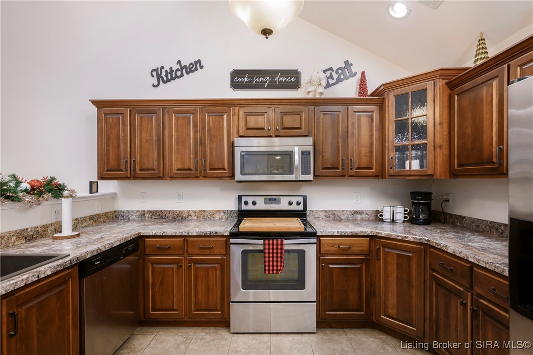 6465 Stillbrook Place Georgetown, IN 47122 - Photo 16 of 40