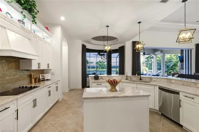 $2,599,000 | 8977 Crooked Stick Court, Naples, FL 34113