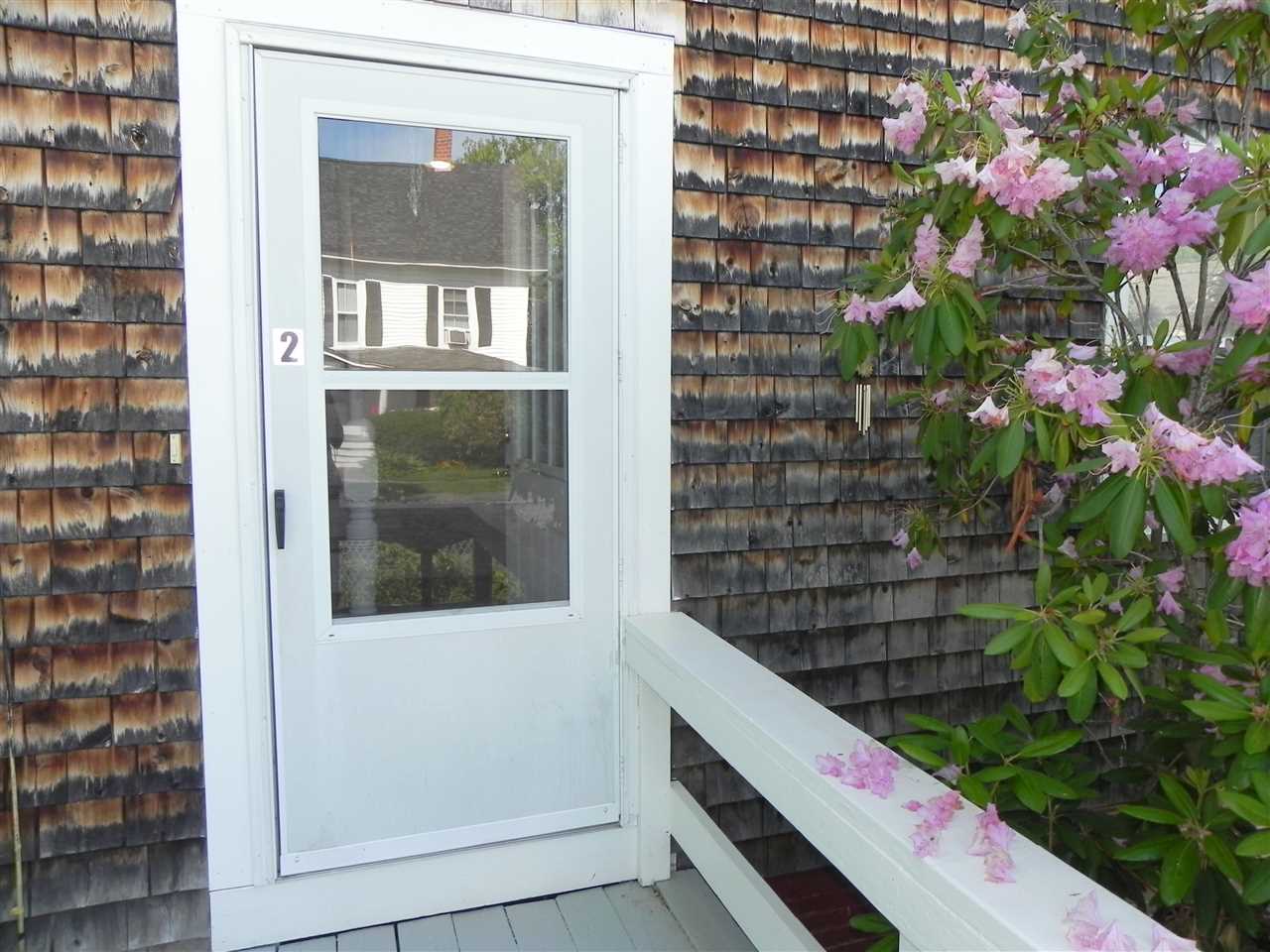 10 Carroll Street Exeter, NH 03833 - Photo 14 of 34