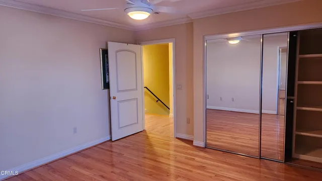 a view of utility room