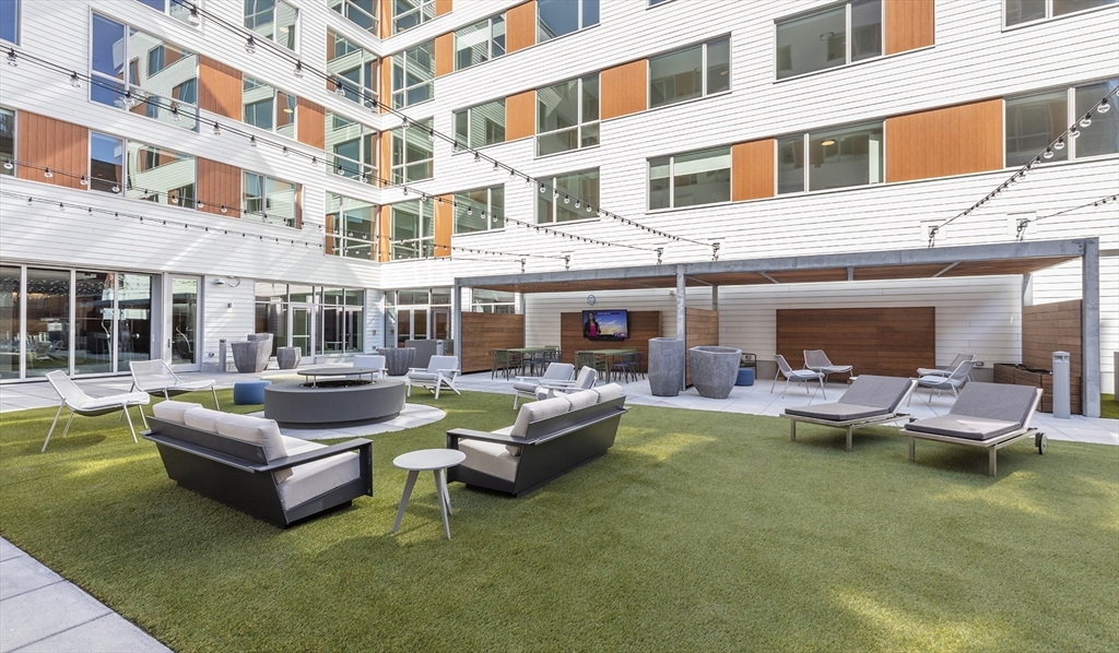 50 Rogers Street, Unit 306 Cambridge, MA 02142 - Photo 11 of 17